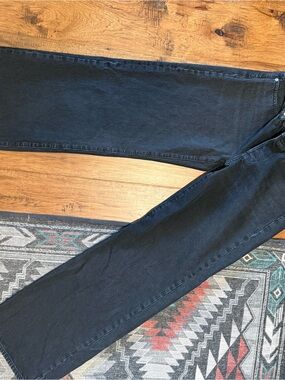 Frame Denim Black Straight-Leg Women's Jeans